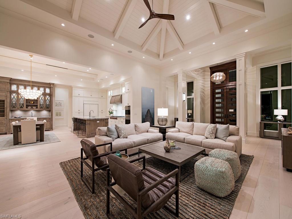 MOORINGS - Residential