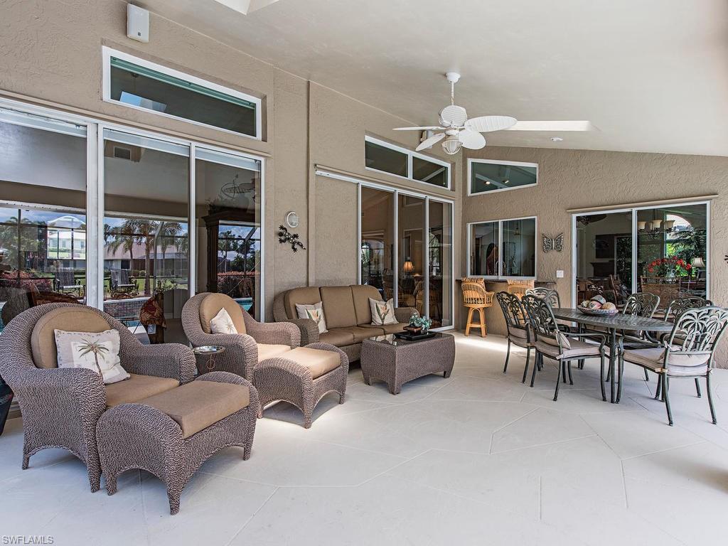 LONGSHORE LAKE - Residential