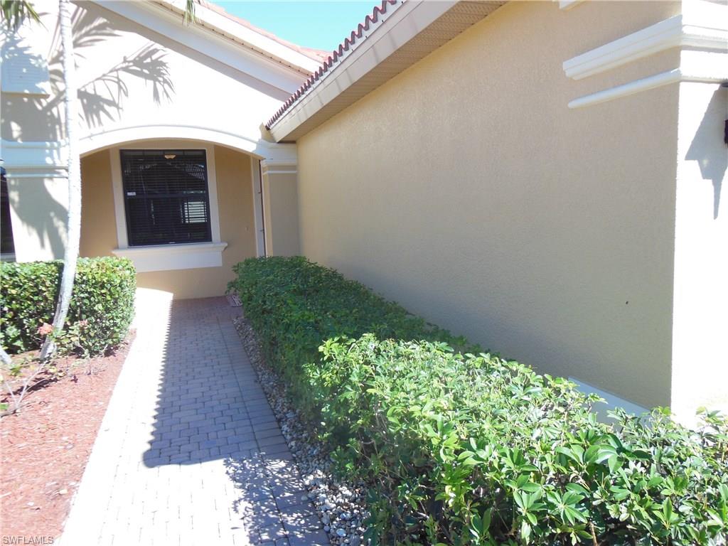 REFLECTION ISLES - Residential