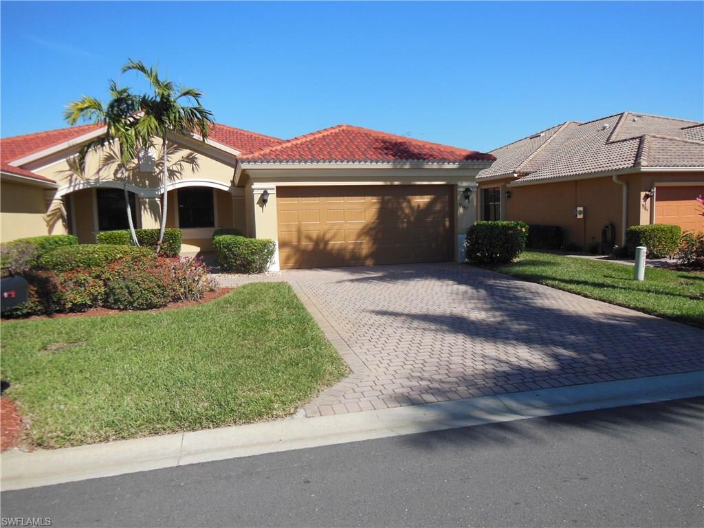 REFLECTION ISLES - Residential