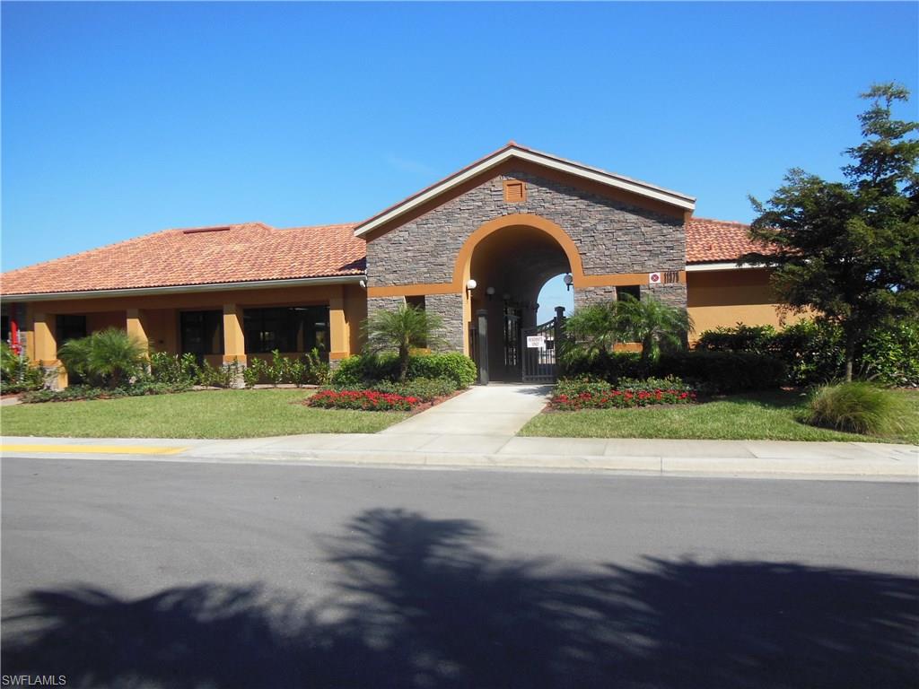 REFLECTION ISLES - Residential