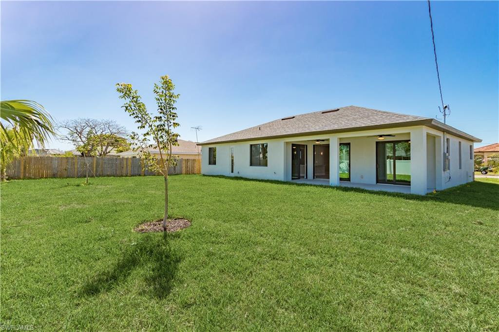 CAPE CORAL - Residential