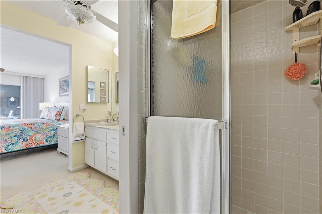 RIVER HARBOR CLUB CONDO - Residential