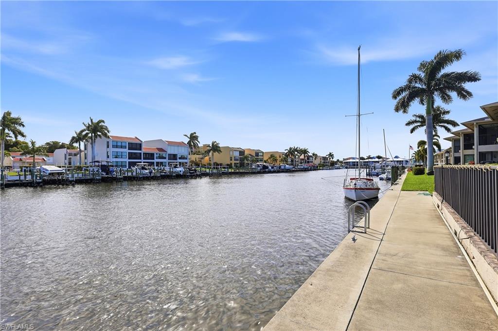 RIVER HARBOR CLUB CONDO - Residential