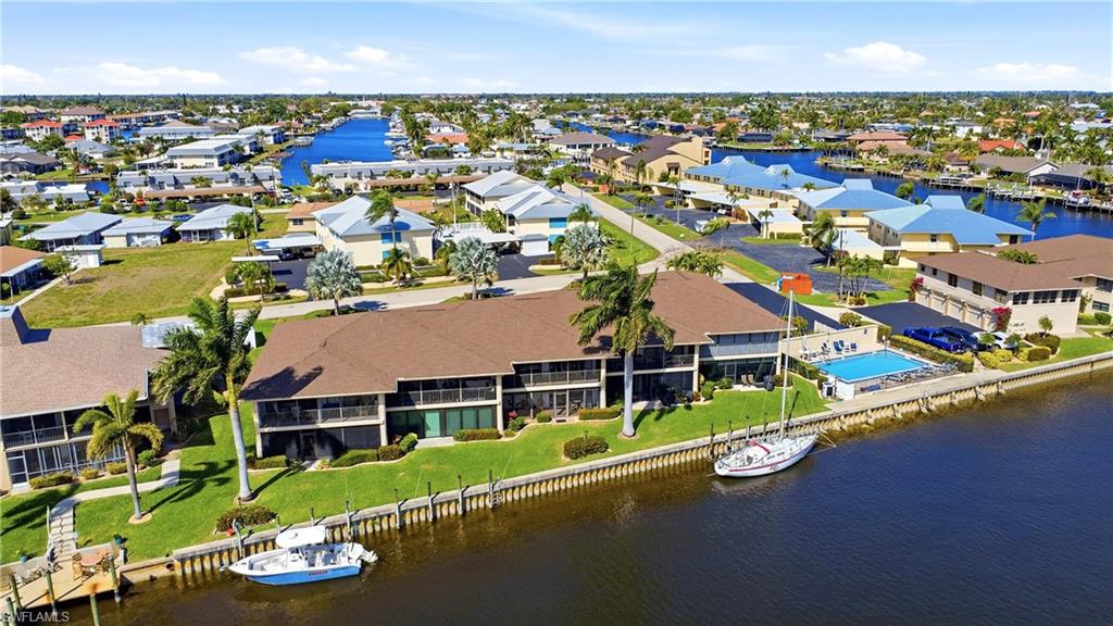 RIVER HARBOR CLUB CONDO - Residential