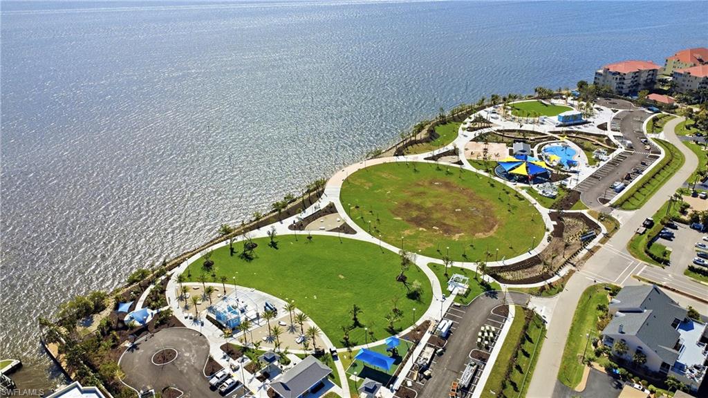 RIVER HARBOR CLUB CONDO - Residential