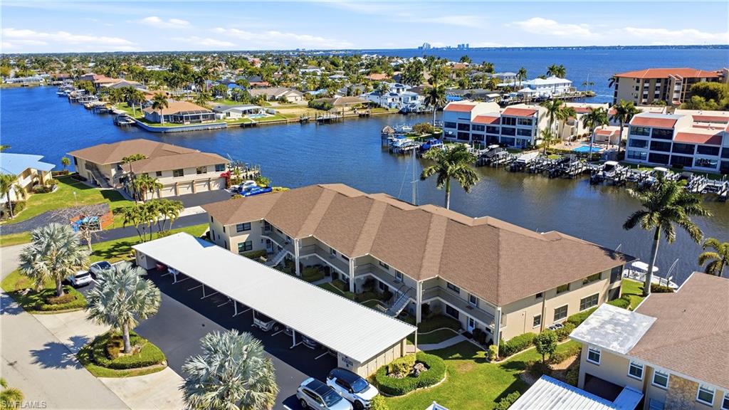 RIVER HARBOR CLUB CONDO - Residential