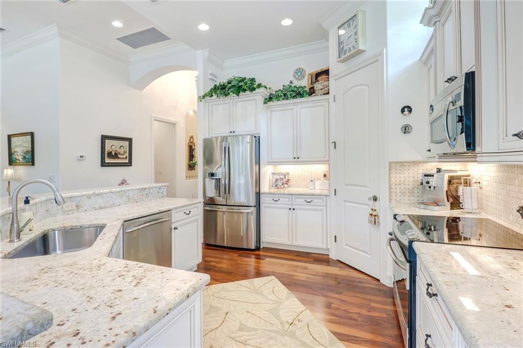 SECOYA RESERVE - Residential