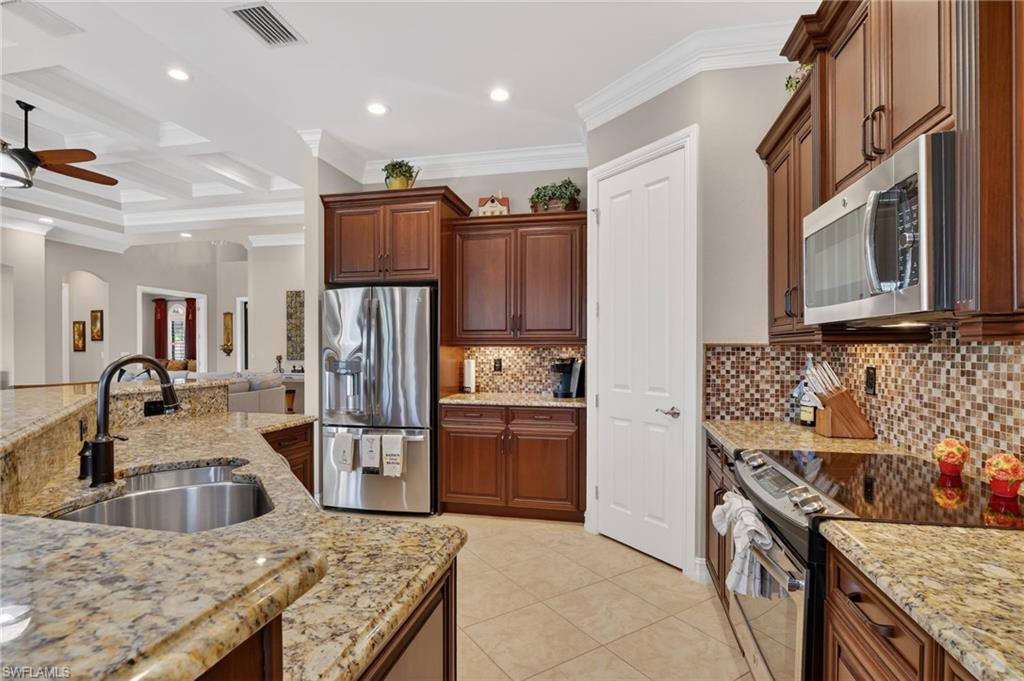 LANTANA AT OLDE CYPRESS - Residential