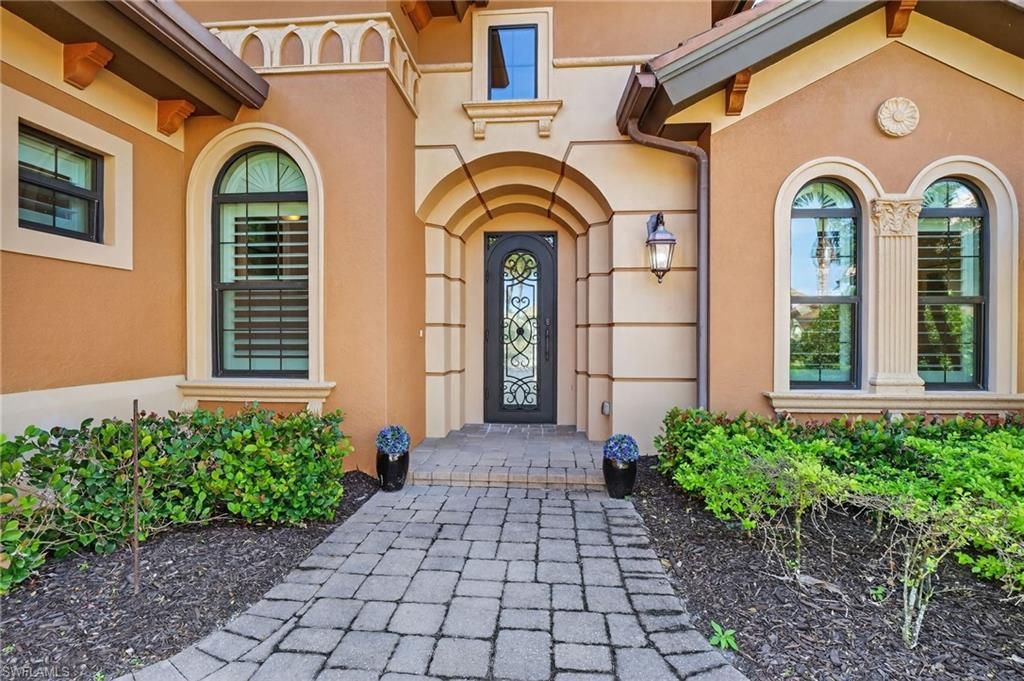Photo of 7352 Lantana WAY, NAPLES, FL 34119 (MLS # 226003848)