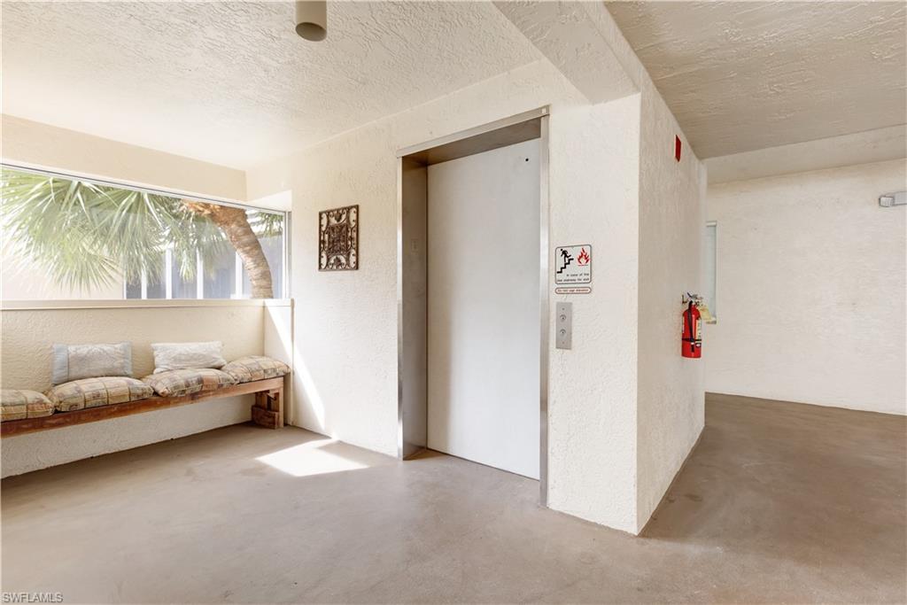 NAPLES WALK - Residential