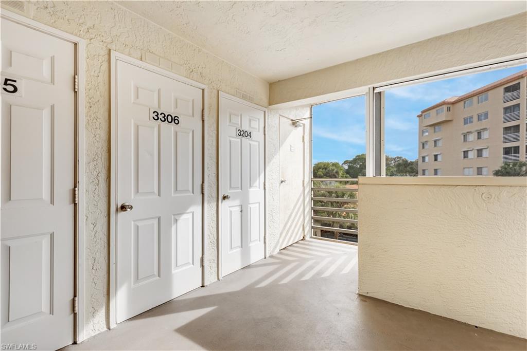 NAPLES WALK - Residential