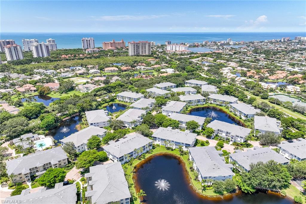 BREAKWATER - Residential