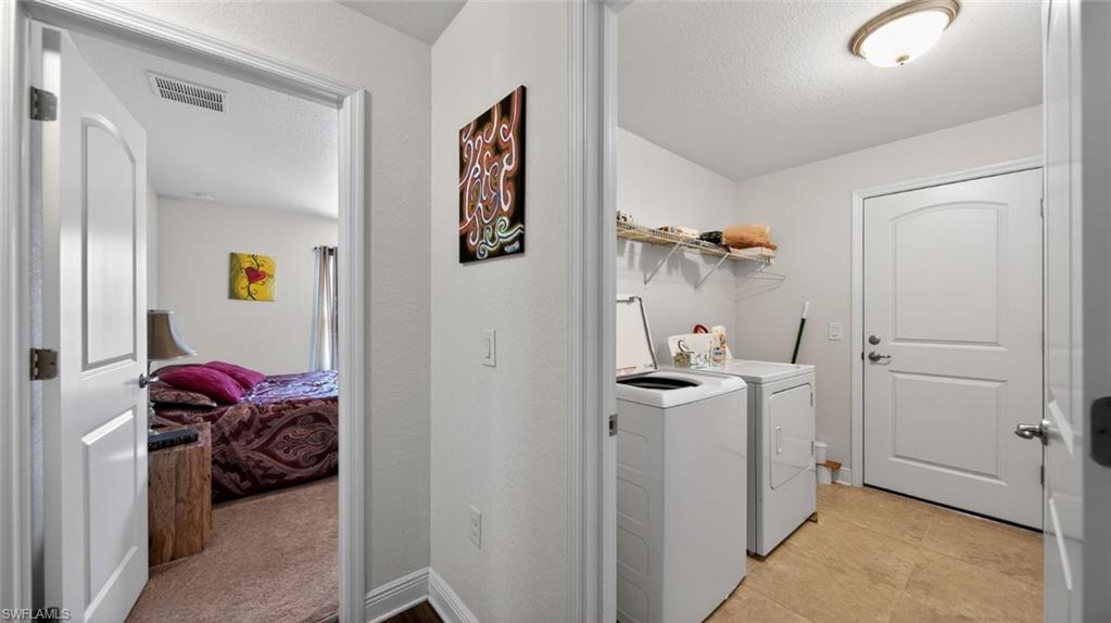 PORT CHARLOTTE - Residential