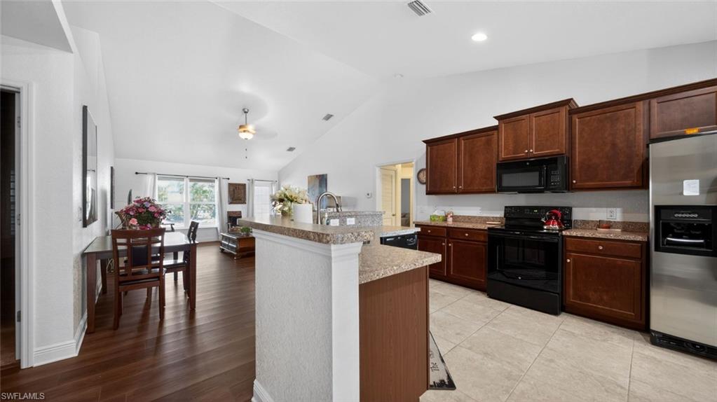 PORT CHARLOTTE - Residential