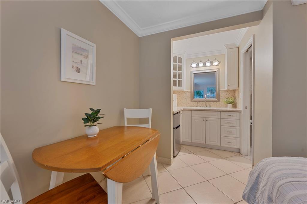 GULFCOAST INN OF NAPLES - Residential