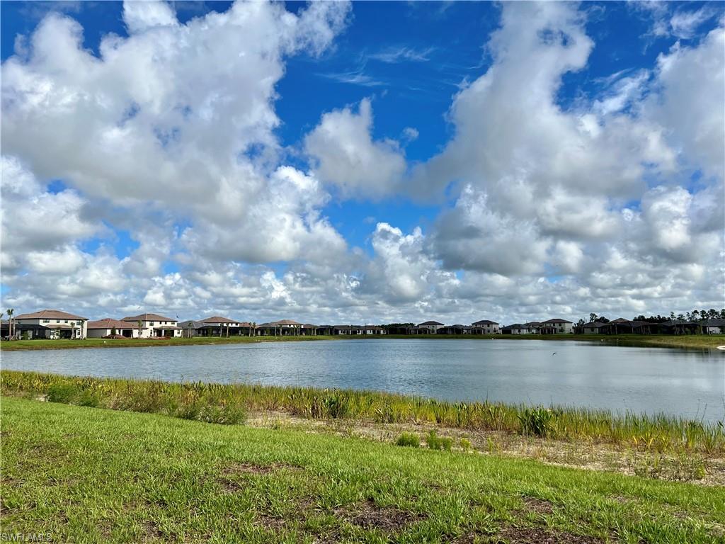 VERDANA VILLAGE - Residential