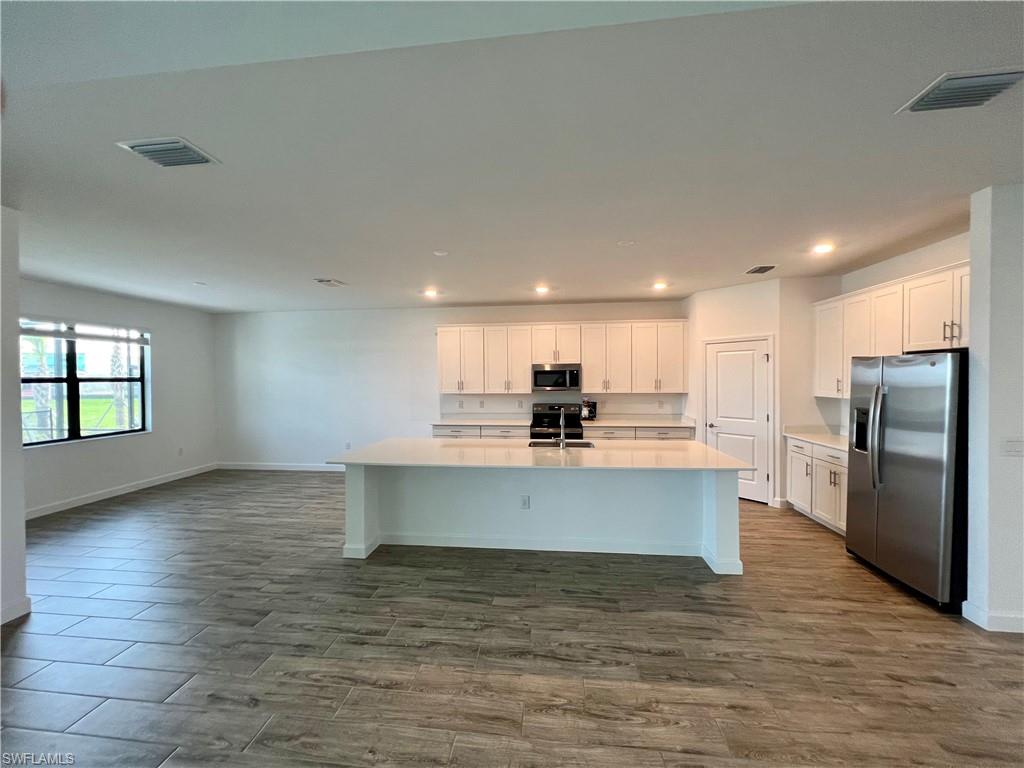 VERDANA VILLAGE - Residential