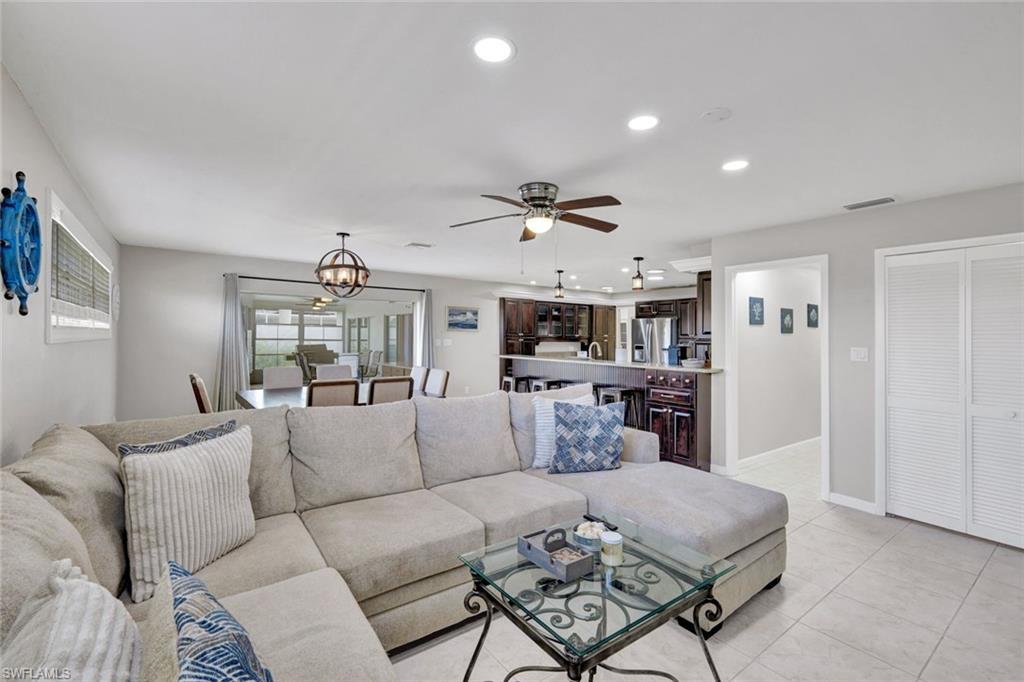 CAPE CORAL - Residential Lease