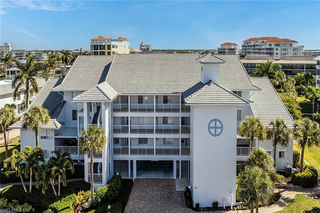 PELICAN PERCH - Residential