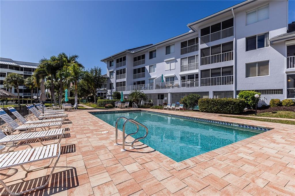 PELICAN PERCH - Residential