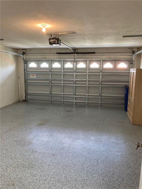 SINGLE FAMILY VILLAGE - Residential