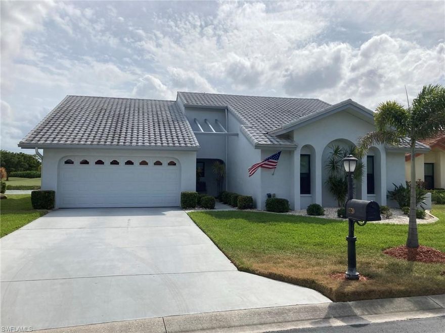 Cross Creek a Golfers Paradise with a Lake View. This condo has two bedrooms with a Den.  Many upgrades plus High impact windows and Shutters on the lanai. The communities offers golf,tennis,pools, Clubhouse, pro-shop,
practice green, restaurant. All this for a low quarterly fee that includes bundled golf with two memberships.  Pet friendly, with approval.Conveniently located near Red Sox and Twins Stadium, Airport, Beaches, shopping,restaurants and I-75 which takes you to Naples. It is 5:O'clock somewhere as you siton your lanai enjoying the views and bazeslmy bree