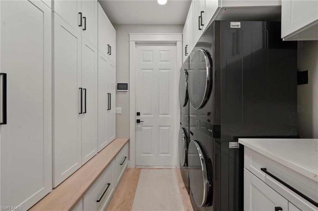 MILL RUN - Residential