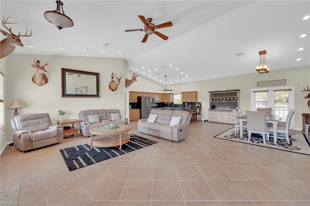 FORT DENAUD ACRES - Residential