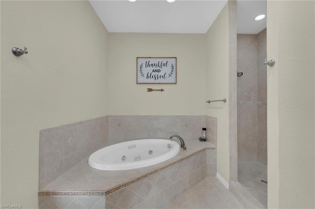 FORT DENAUD ACRES - Residential