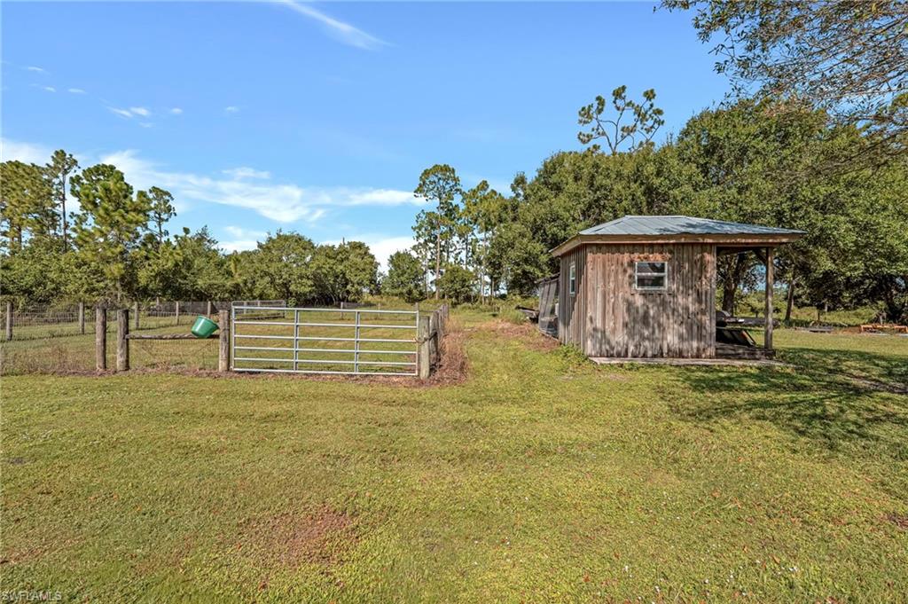 FORT DENAUD ACRES - Residential
