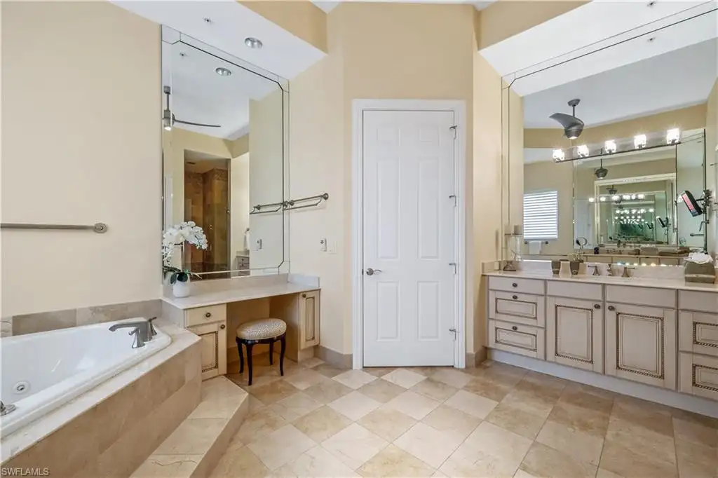 Fort Myers, Florida, 33908, United States, 3 Bedrooms Bedrooms, ,4 BathroomsBathrooms,Residential,Active,2045522
