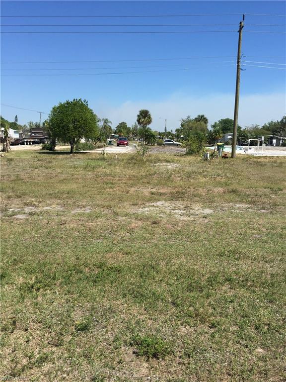 RIVIERA COLONY - Land