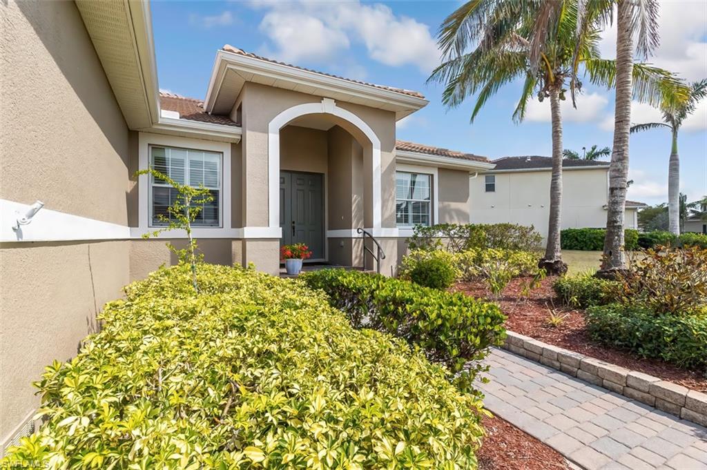 CATALINA ISLES - Residential