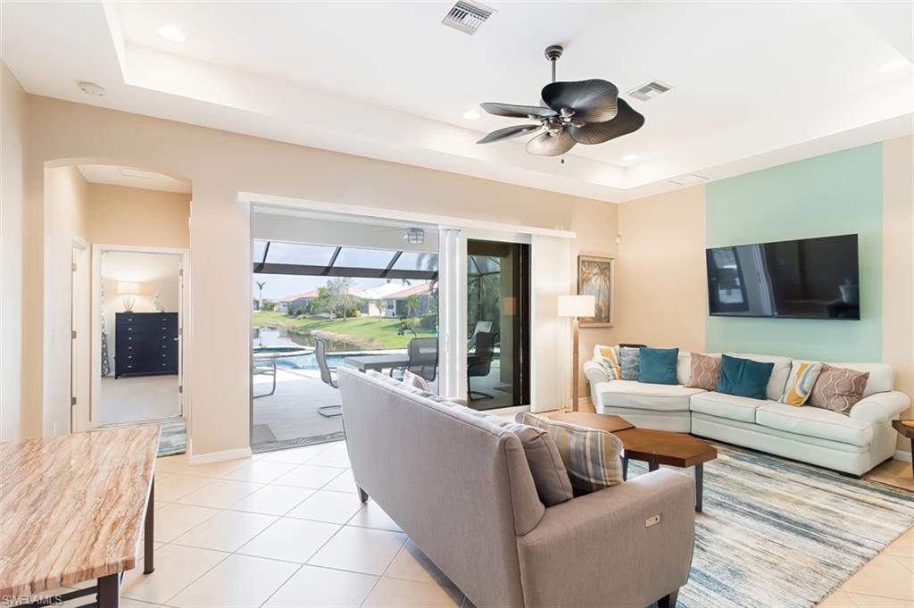 CATALINA ISLES - Residential