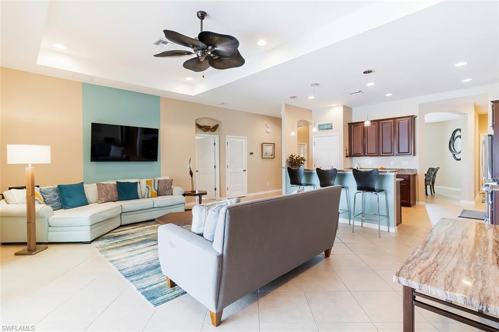 CATALINA ISLES - Residential