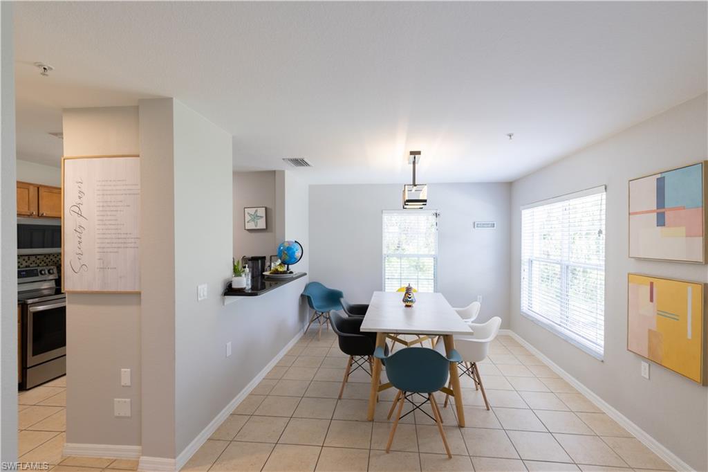 THE VISTAS - Residential Lease