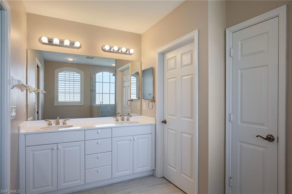 BELL TOWER PARK - Residential