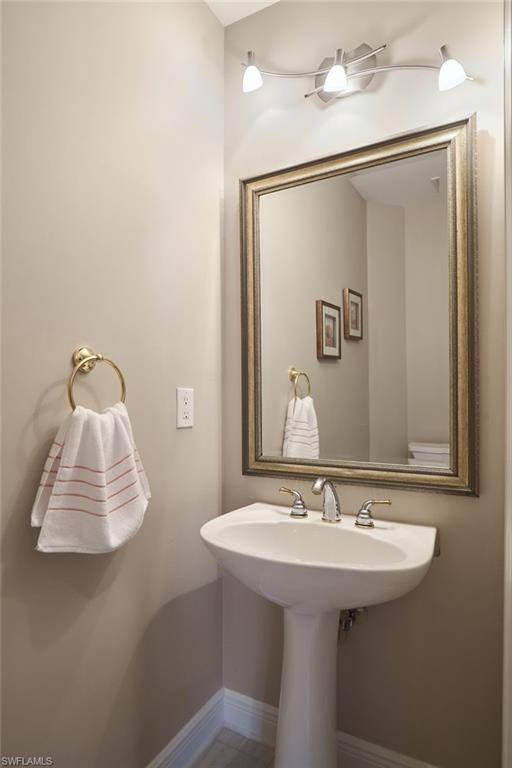 BELL TOWER PARK - Residential