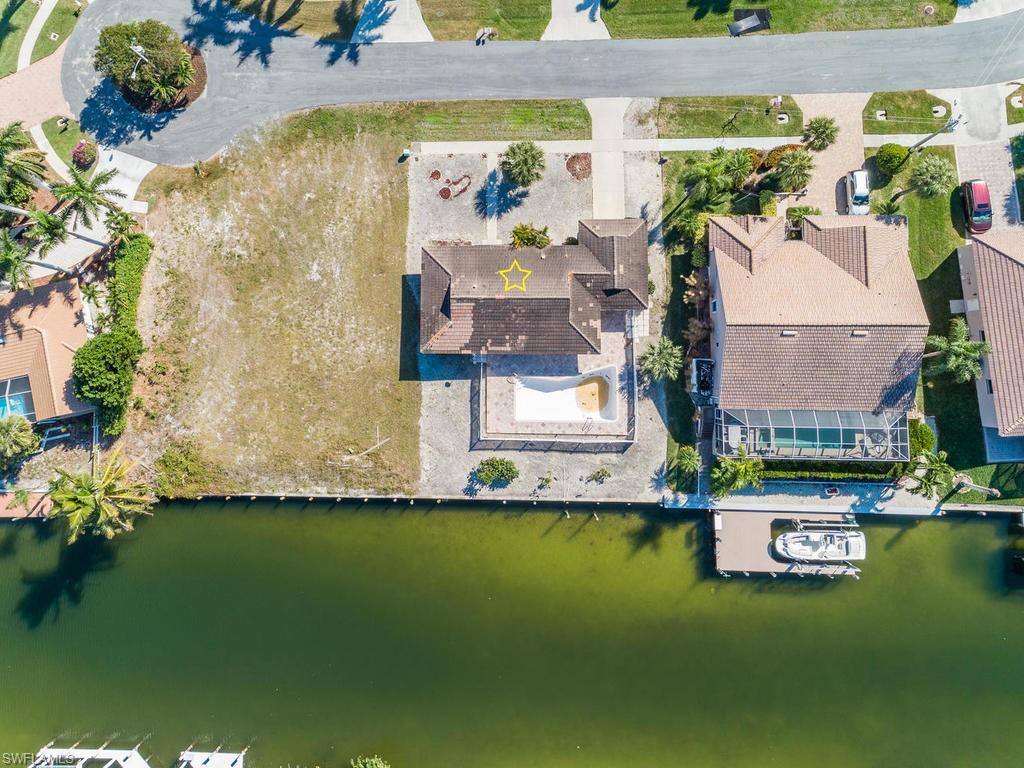 MARCO ISLAND - Residential