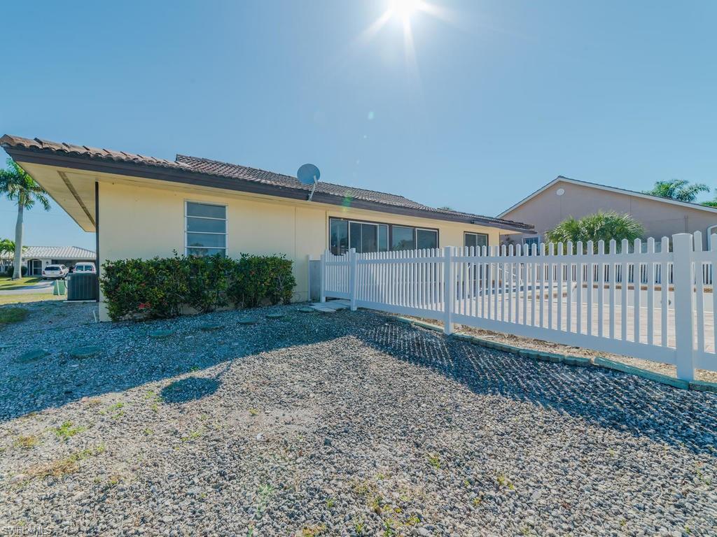 MARCO ISLAND - Residential