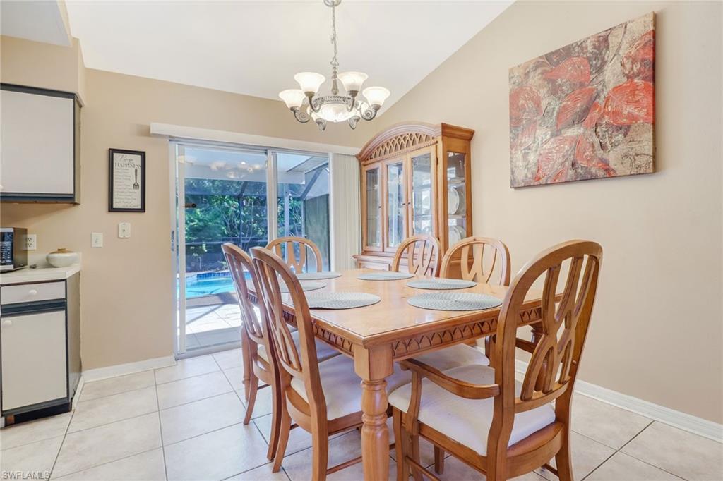 SAN CARLOS PARK - Residential