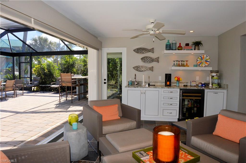 GLENVIEW - Residential