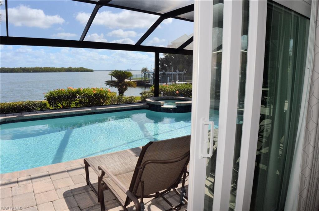 GLENVIEW - Residential