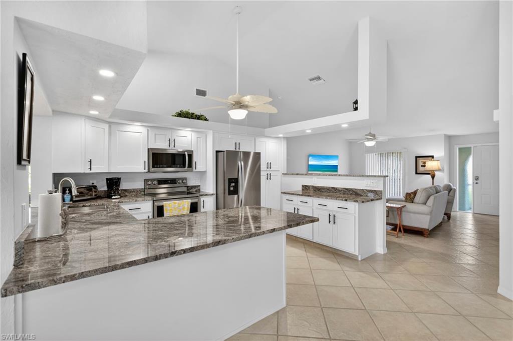 SINGLE FAMILY VILLAGE - Residential