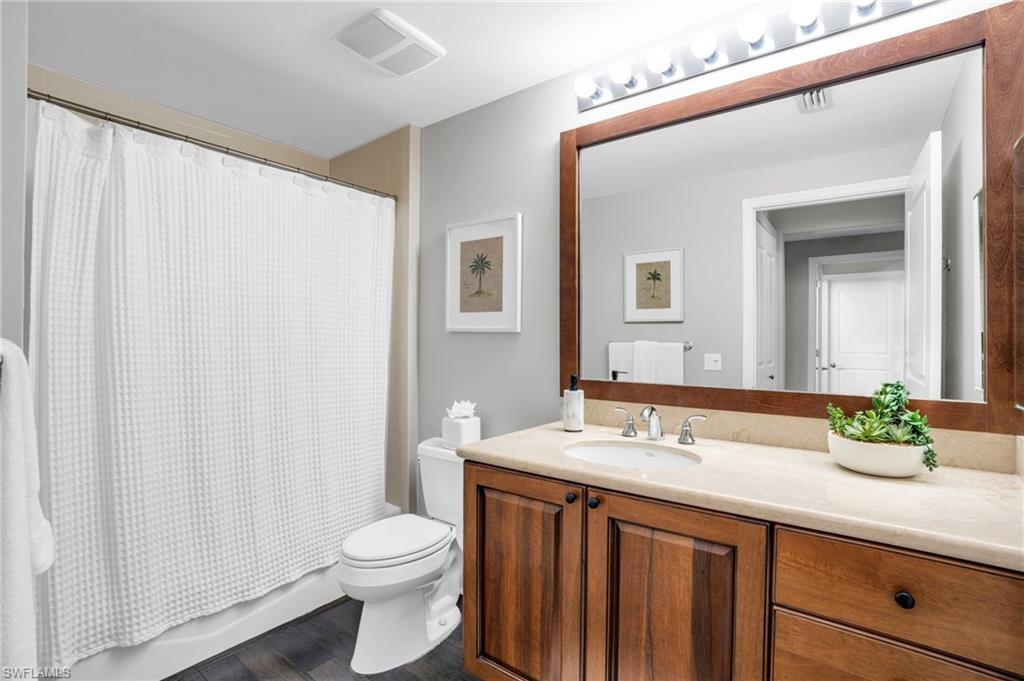 NAPLES BAY RESORT - Residential