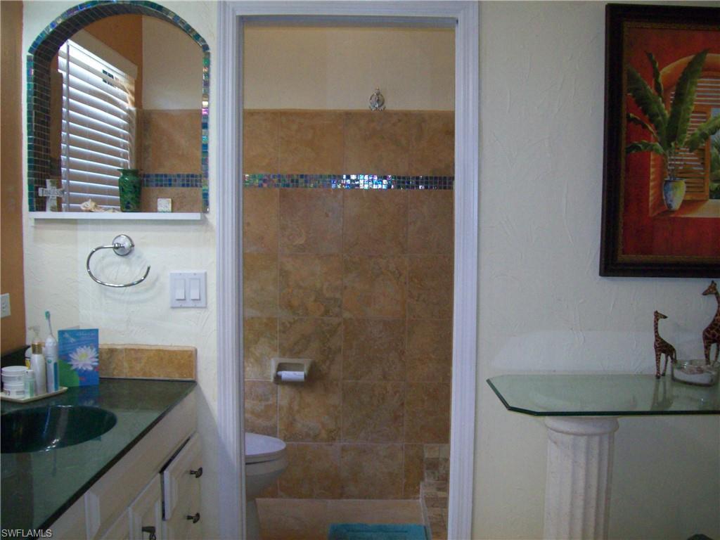 ISLAND PARK VILLAGE - Residential