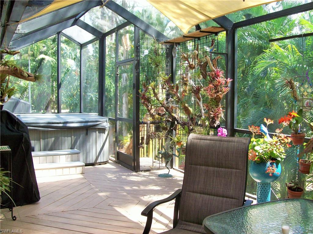 ISLAND PARK VILLAGE - Residential