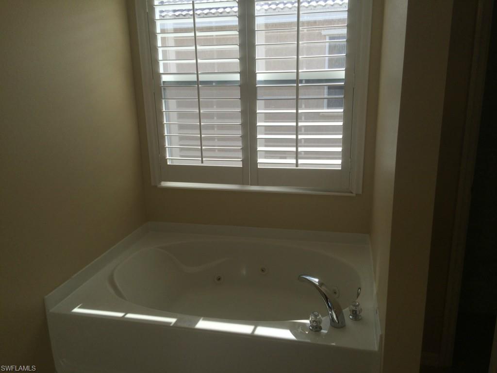 HEATHERWOOD LAKES - Residential