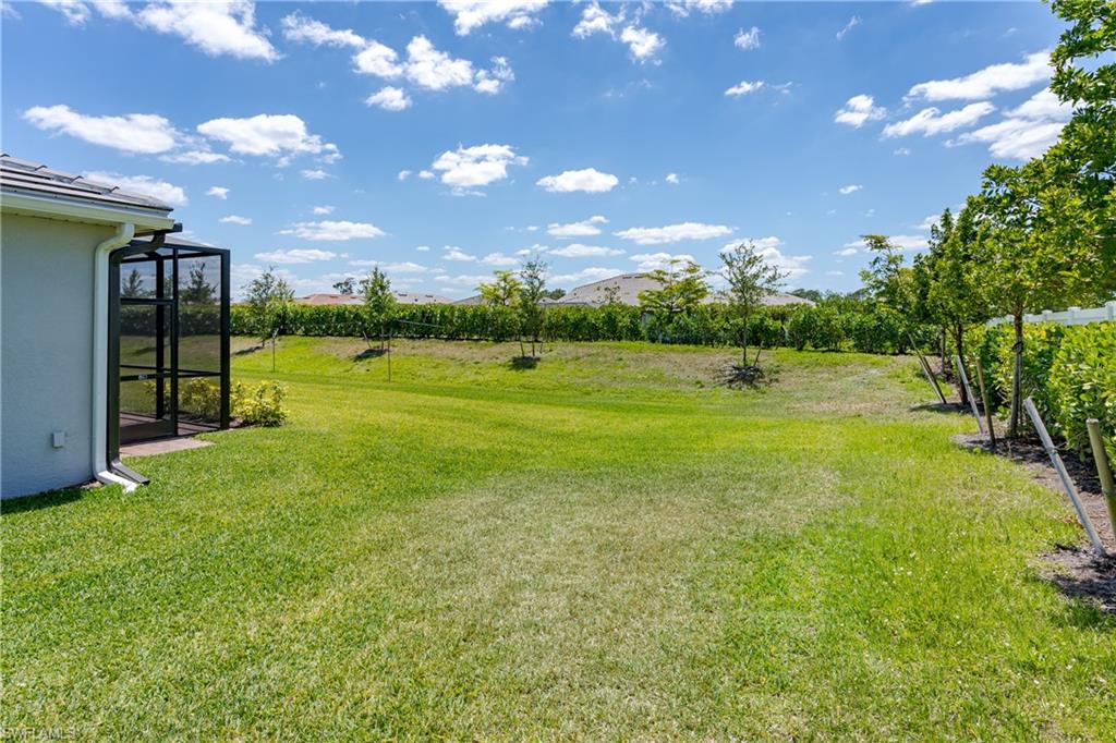 THE GROVES AT ORANGE BLOSSOM RANCH - Residential Lease